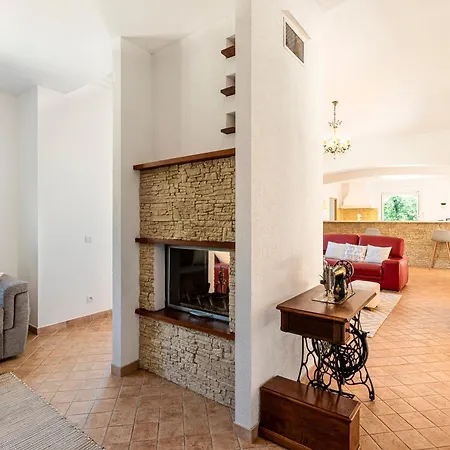 Nyaraló Paravano - Maison Climatisee Avec Piscine *