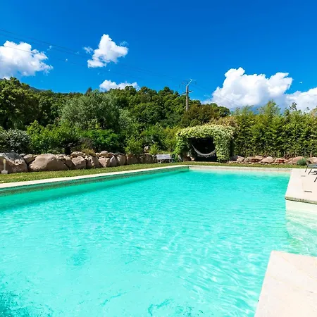 Paravano - Maison Climatisee Avec Piscine *